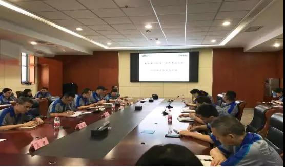 重慶機床集團二機公司召開半年工作會 重慶機床集團二機公司召開半年工作會