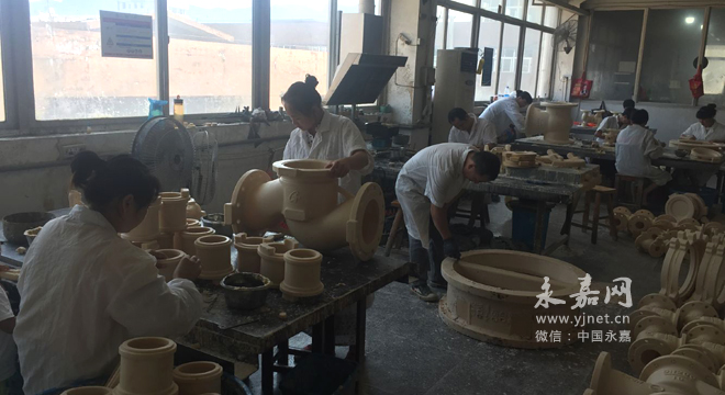 沙頭鎮(zhèn):幫扶大洋閥門公司快速恢復(fù)生產(chǎn) 沙頭鎮(zhèn):幫扶大洋閥門公司快速恢復(fù)生產(chǎn)