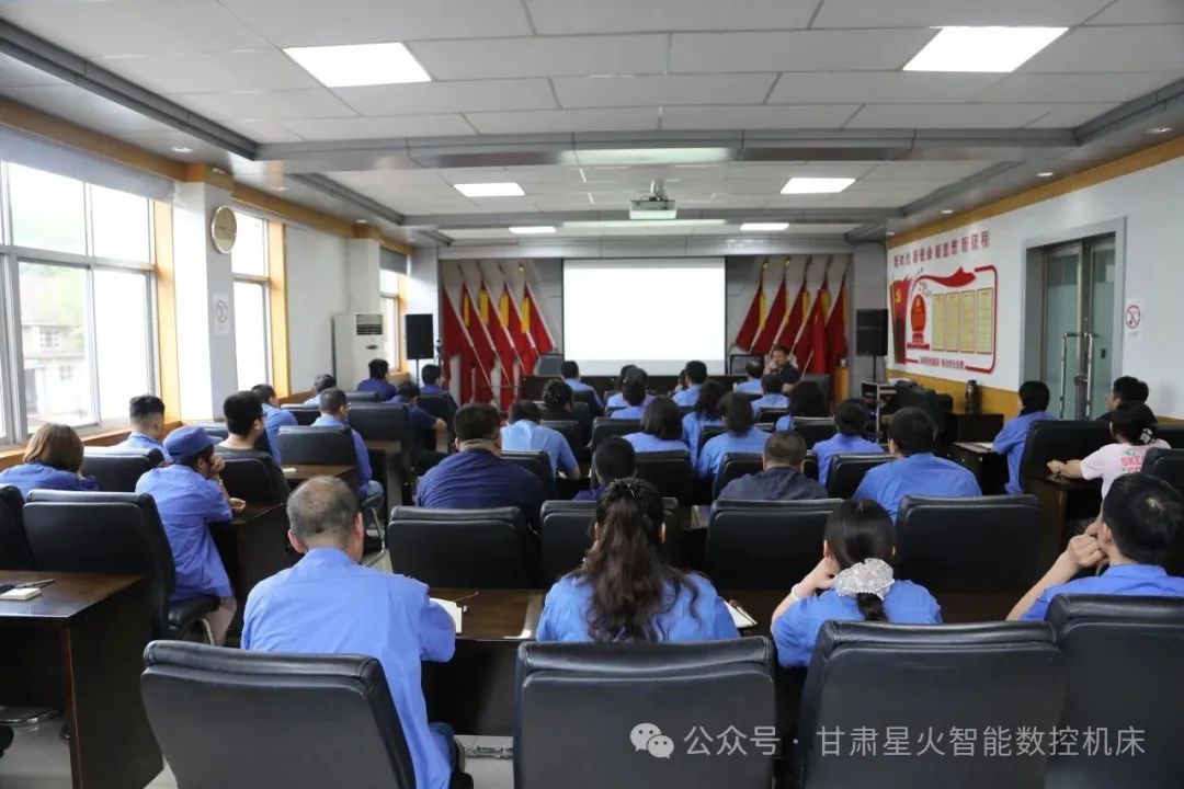 星火機(jī)床公司開展“共建共享 健康甘肅”健康科普培訓(xùn)活動(dòng) 星火機(jī)床公司開展“共建共享 健康甘肅”健康科普培訓(xùn)活動(dòng)